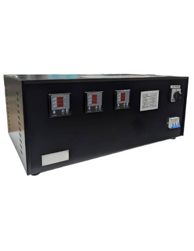 Three-phase voltage stabilizer with 15kVA (12kW) servo motor